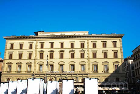 Ein restaurant in pizza della repubblica von florenz foto