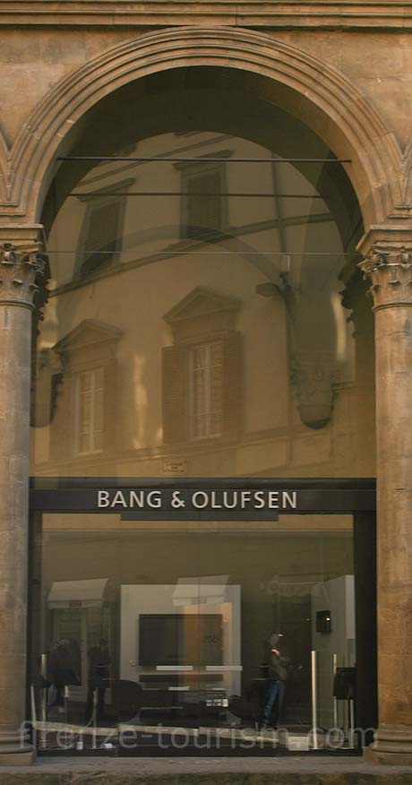 Bang and olufsen Florence photo