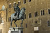 La Statue équestre De Cosme De Médicis à Proximité De Palazzo Vecchio à Florence