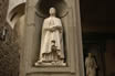 Statue à L'extérieur De Galerie Des Offices à Florence